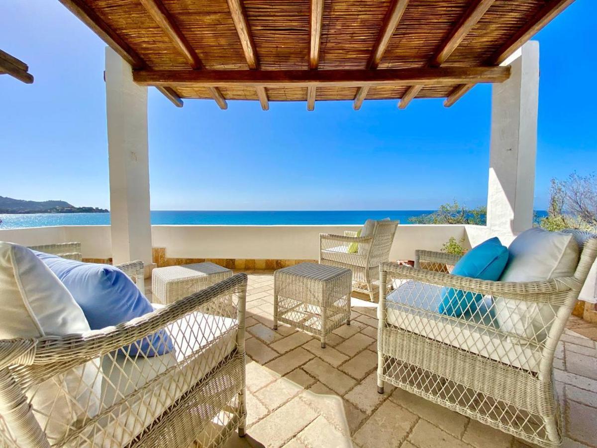 Beachfront House Geremeas Sardegna Leilighet Eksteriør bilde