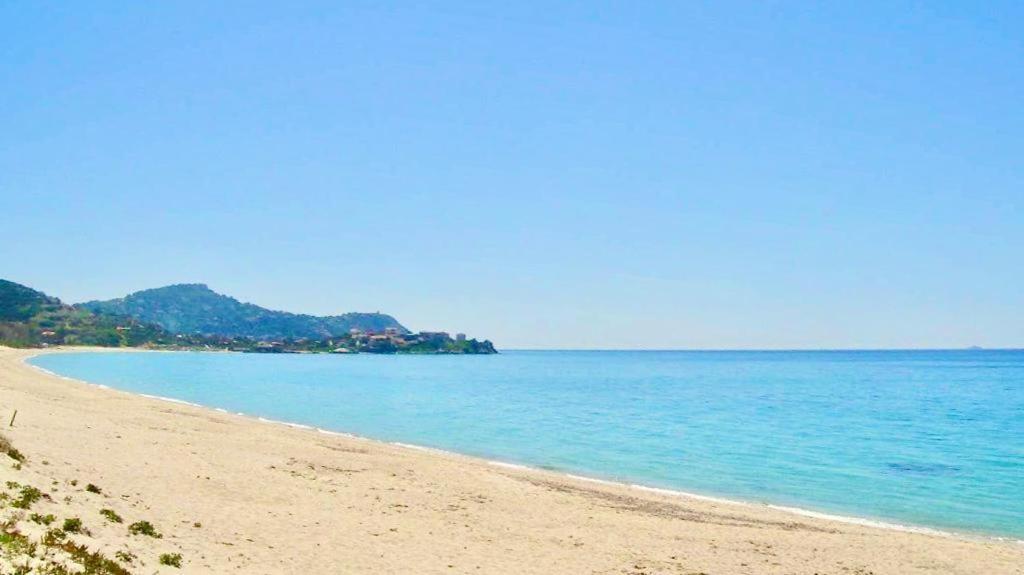 Beachfront House Geremeas Sardegna Leilighet Eksteriør bilde